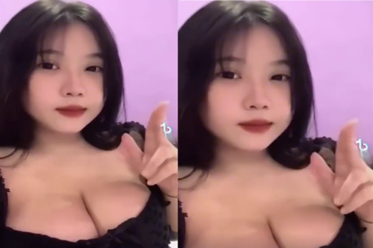mỹ sex Nữ sinh Ngoại Thương livestream thủ dâm vú bắn ra sữa
